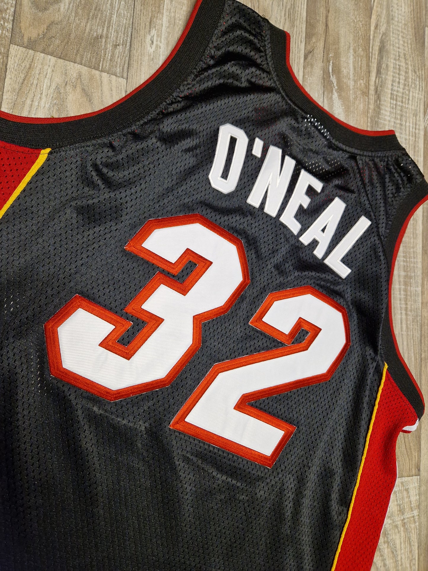 Shaquille O'Neal Miami Heat Jersey Size Large