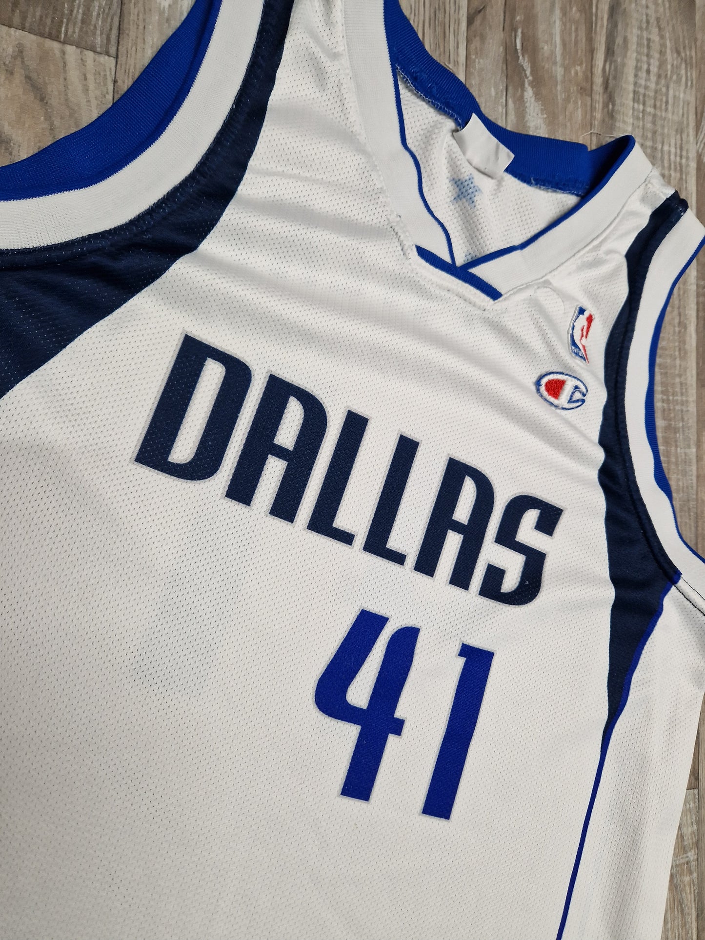 Dirk Nowitzki Dallas Mavericks Jersey Size Large