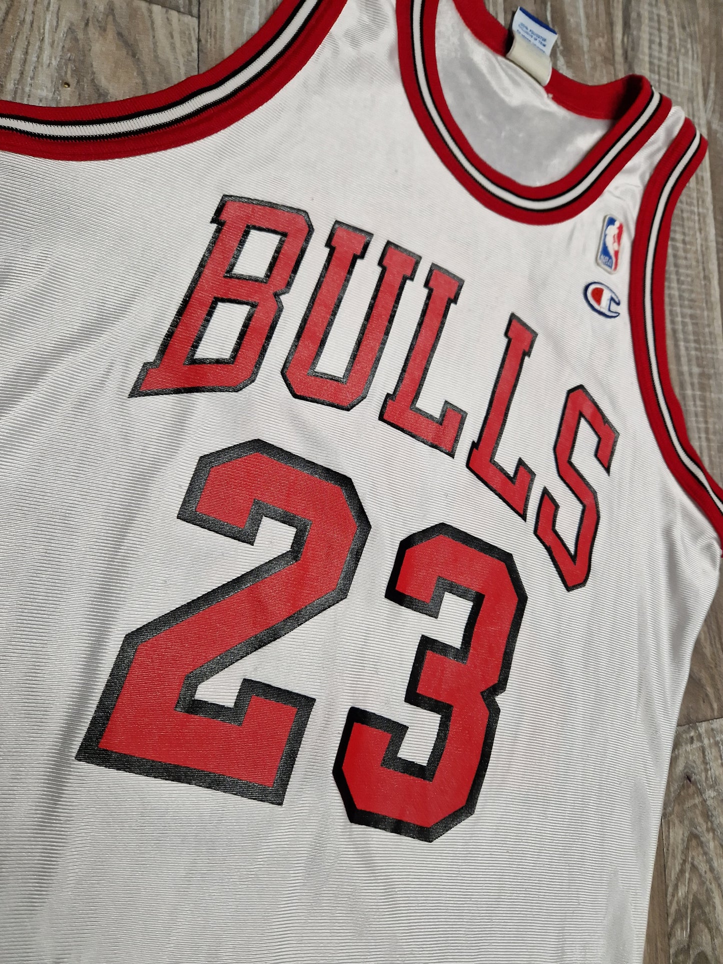 Michael Jordan Chicago Bulls Jersey Size Medium