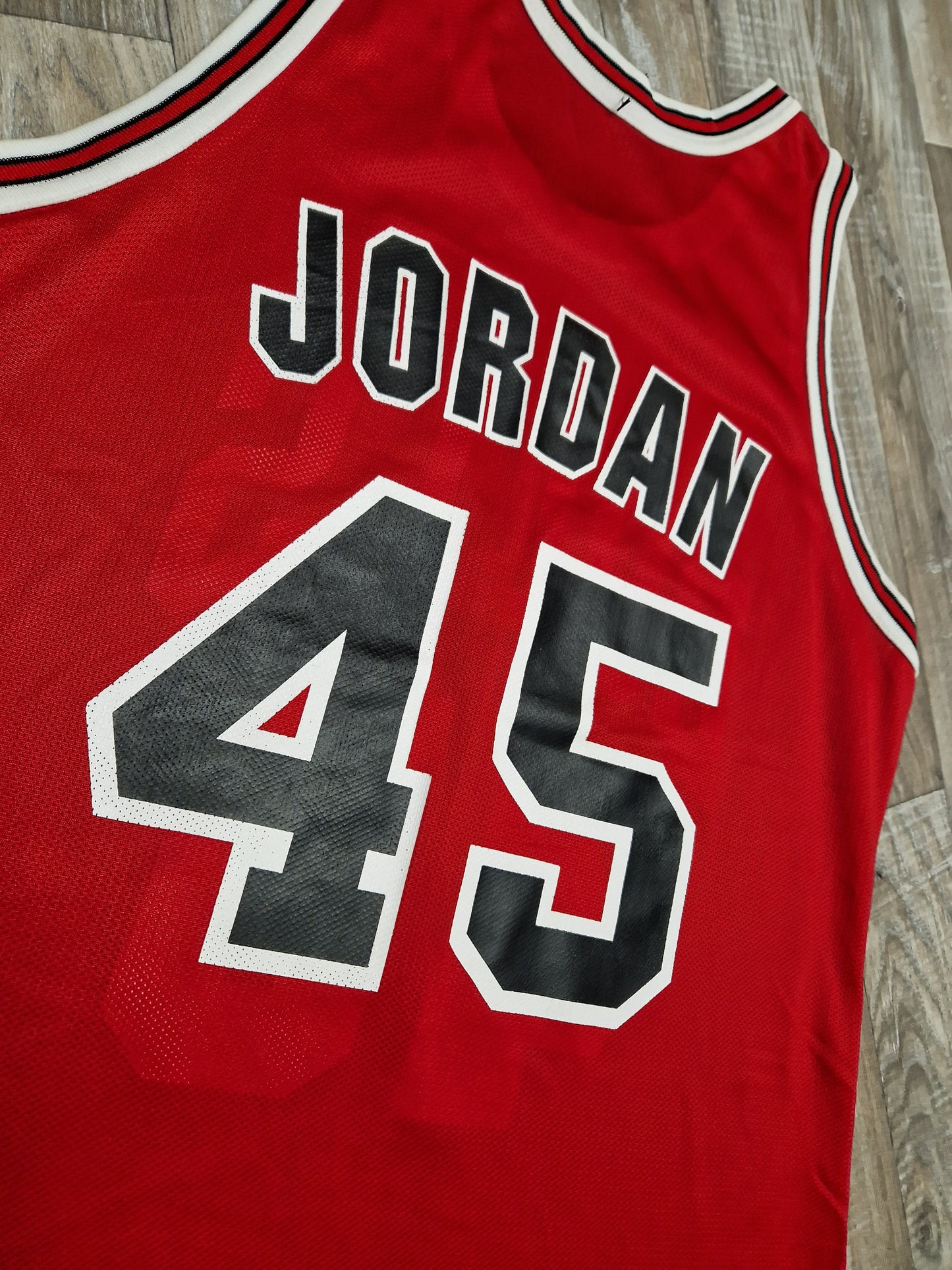 Michael Jordan Chicago Bulls Jersey Size Large