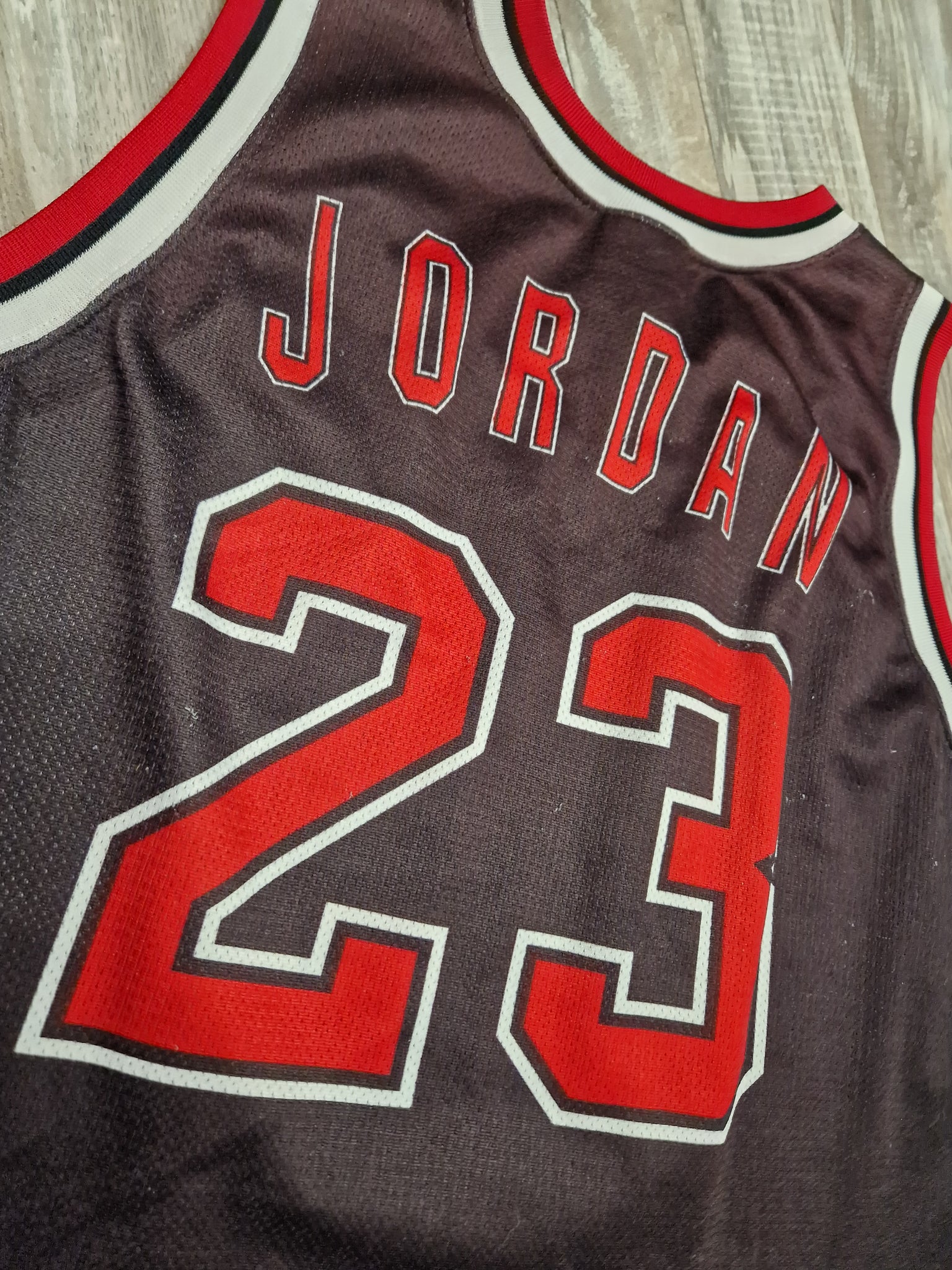 Michael jordan 2025 bulls jersey