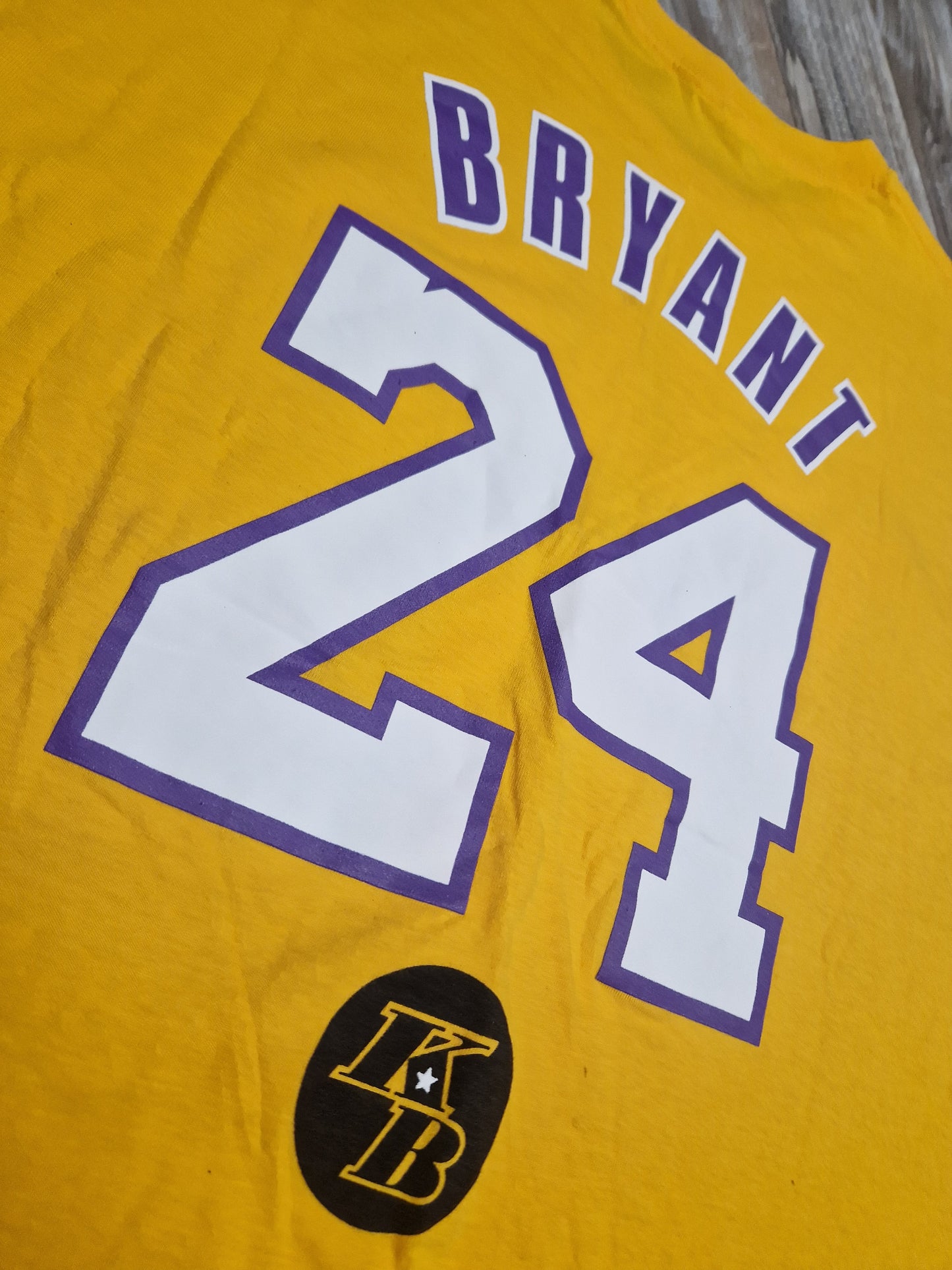Kobe Bryant Los Angeles Lakers Memorial Anniversary T-Shirt Size XL