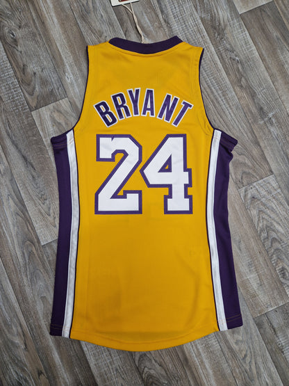 Kobe Bryant Authentic Los Angeles Lakers Jersey Size Small