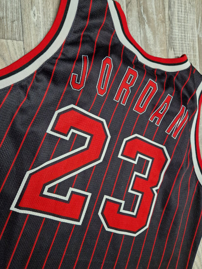 Michael Jordan Chicago Bulls Jersey Size XL