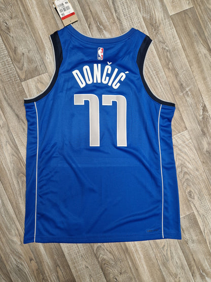 Luka Doncic Dallas Mavericks Jersey Size Large