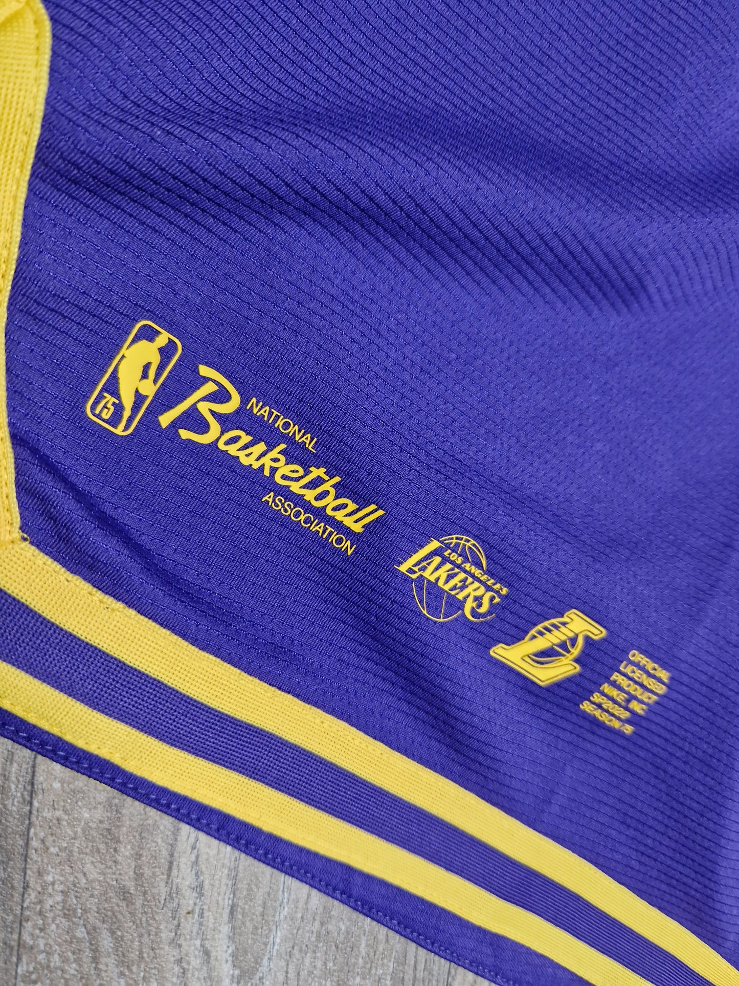 Los Angeles Lakers Shorts Size Medium