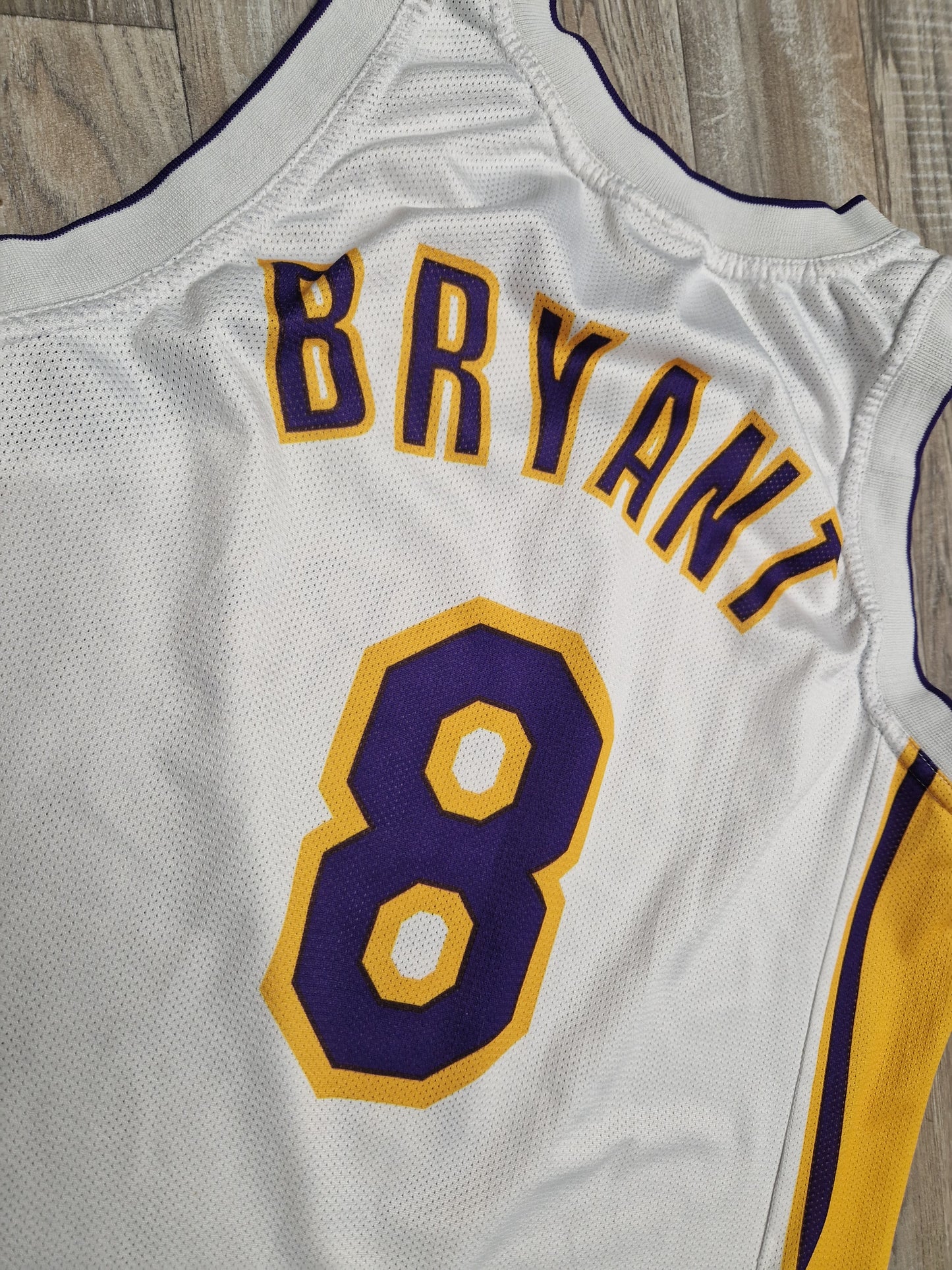 Kobe Bryant Los Angeles Lakers Jersey Size Medium