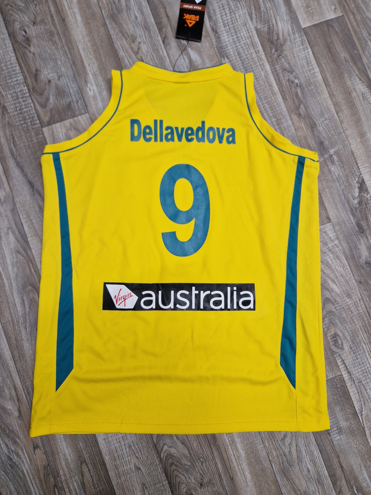 Dellavedova australia jersey hotsell