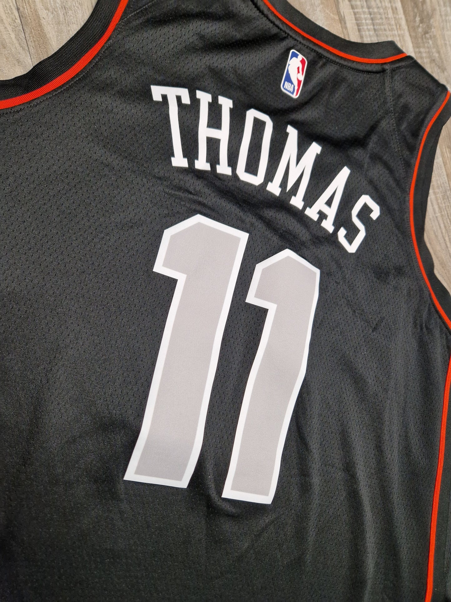 Isaiah Thomas Detroit Pistons Jersey Size XL