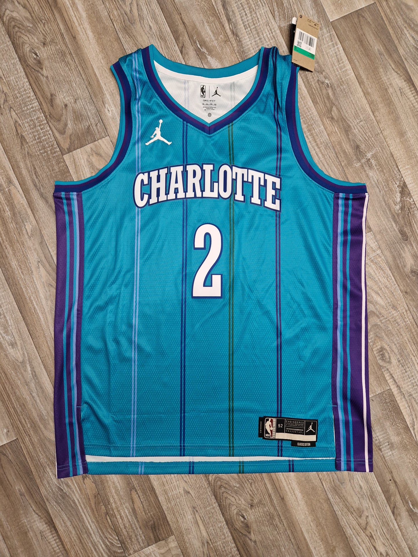 Larry Johnson Charlotte Hornets Jersey Size XL