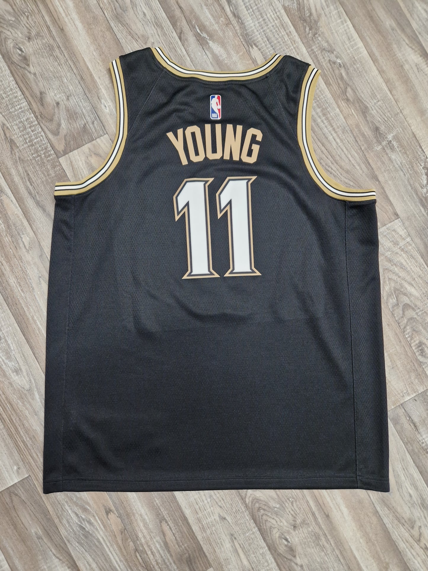 Trae Young Atlanta Hawks Jersey Size XL