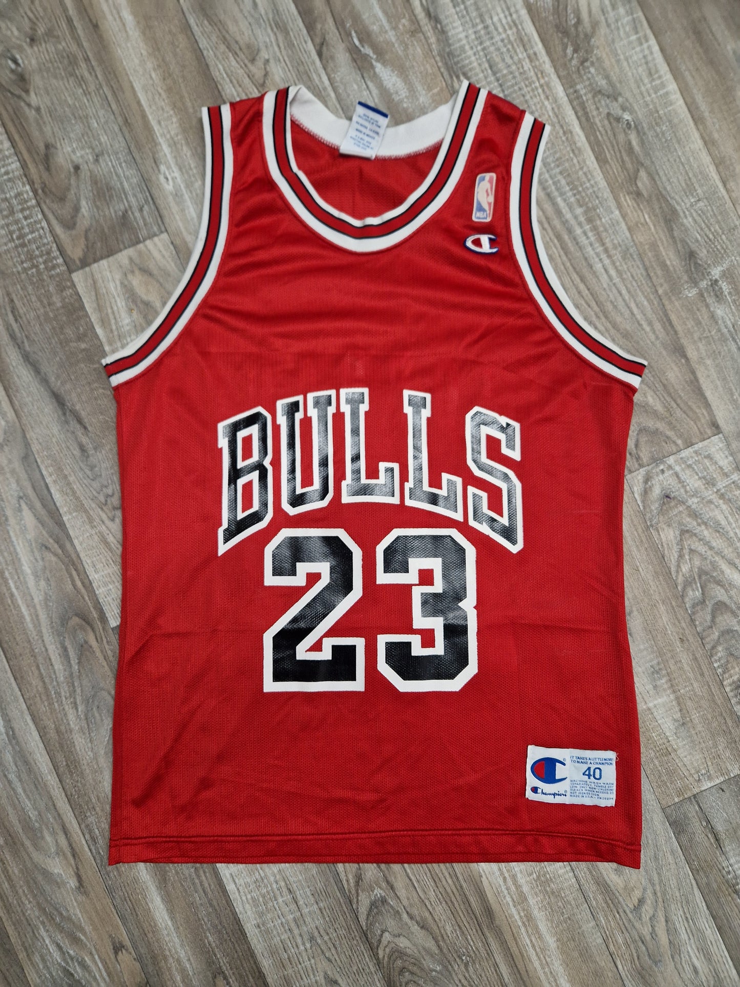 Michael Jordan Chicago Bulls Jersey Size Medium