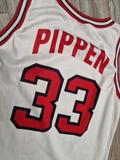 Scottie Pippen Chicago Bulls Jersey Size Medium