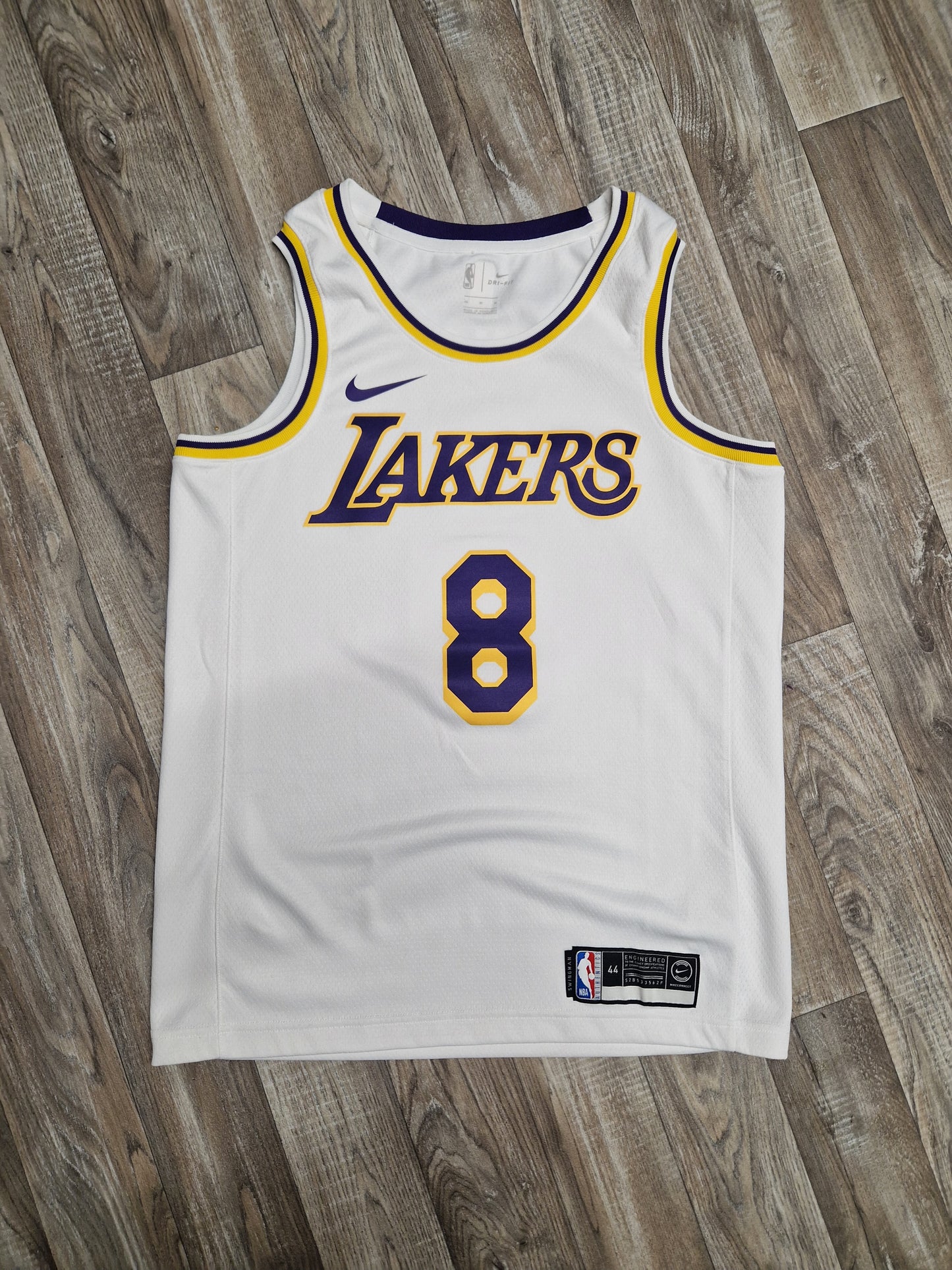 Kobe Bryant Los Angeles Lakers Jersey Size Medium