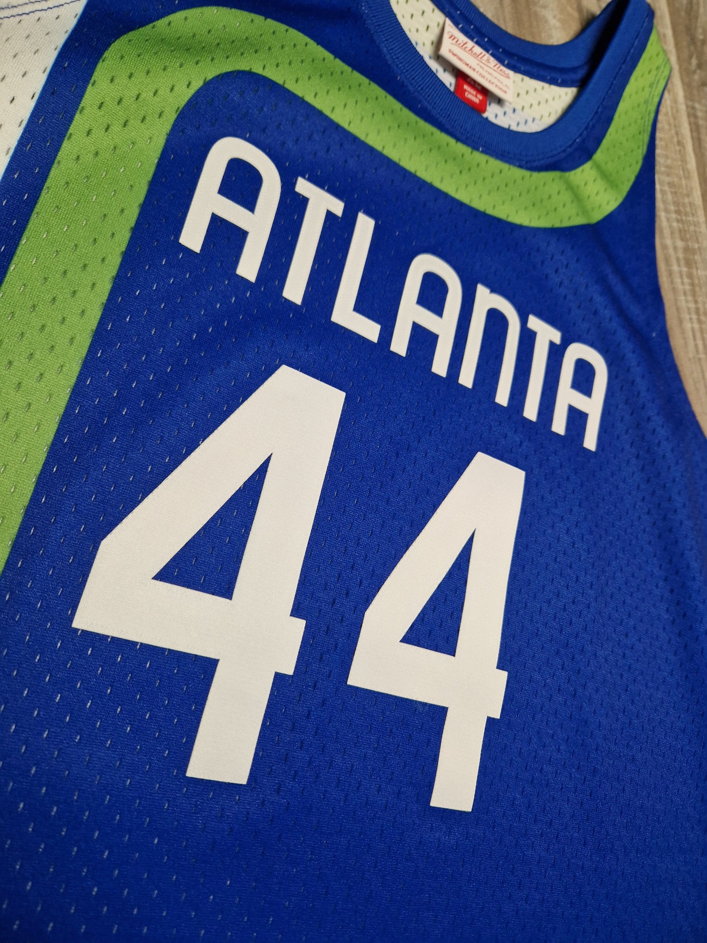 'Pistol' Pete Maravich Atlanta Hawks Jersey Size XL