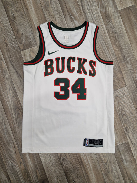 Giannis Antetokounmpo Milwaukee Bucks Jersey Size Medium