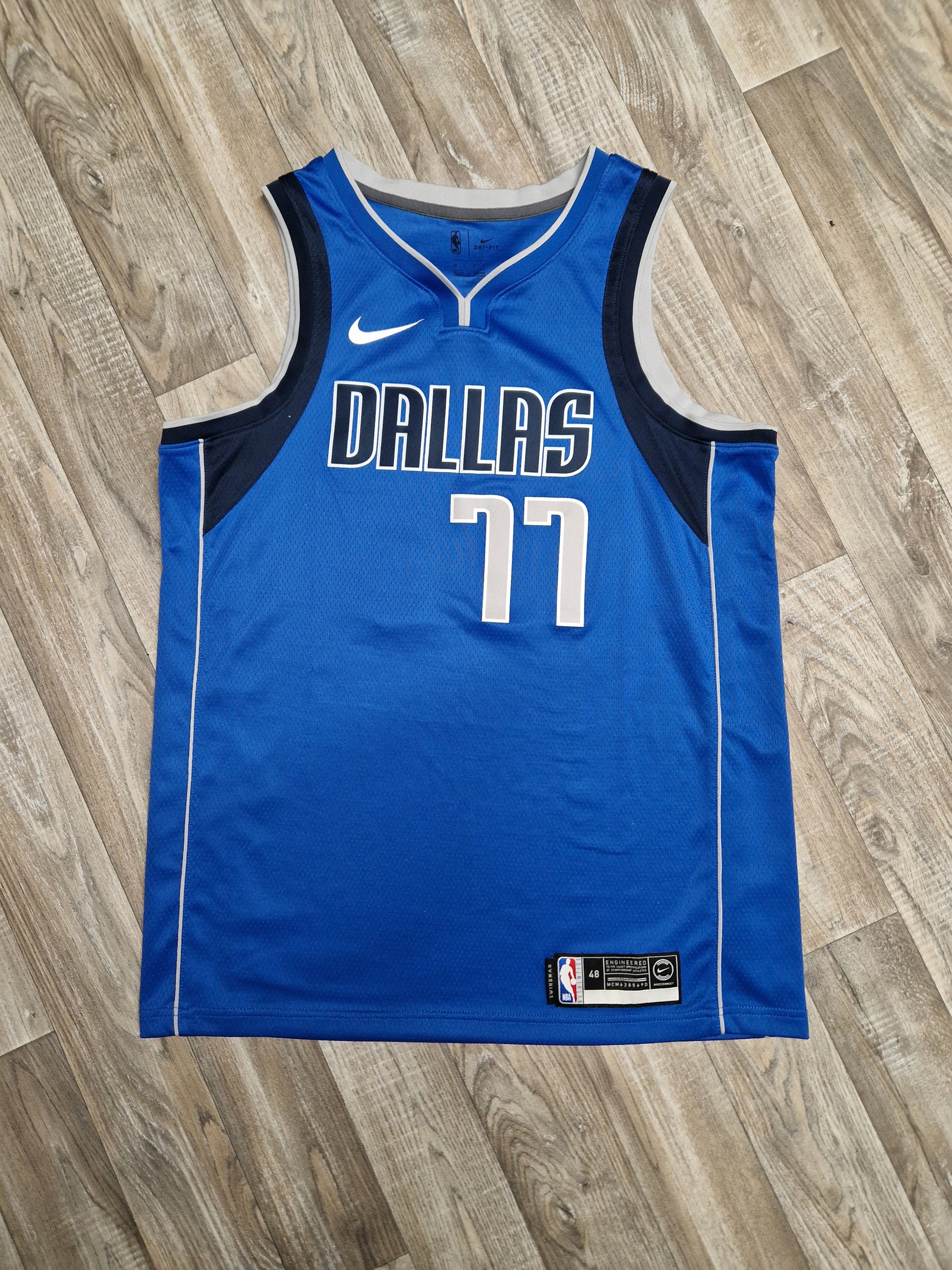 Luka Dallas Mavs Store Nike Kids Swingman Icon Jersey Mavericks