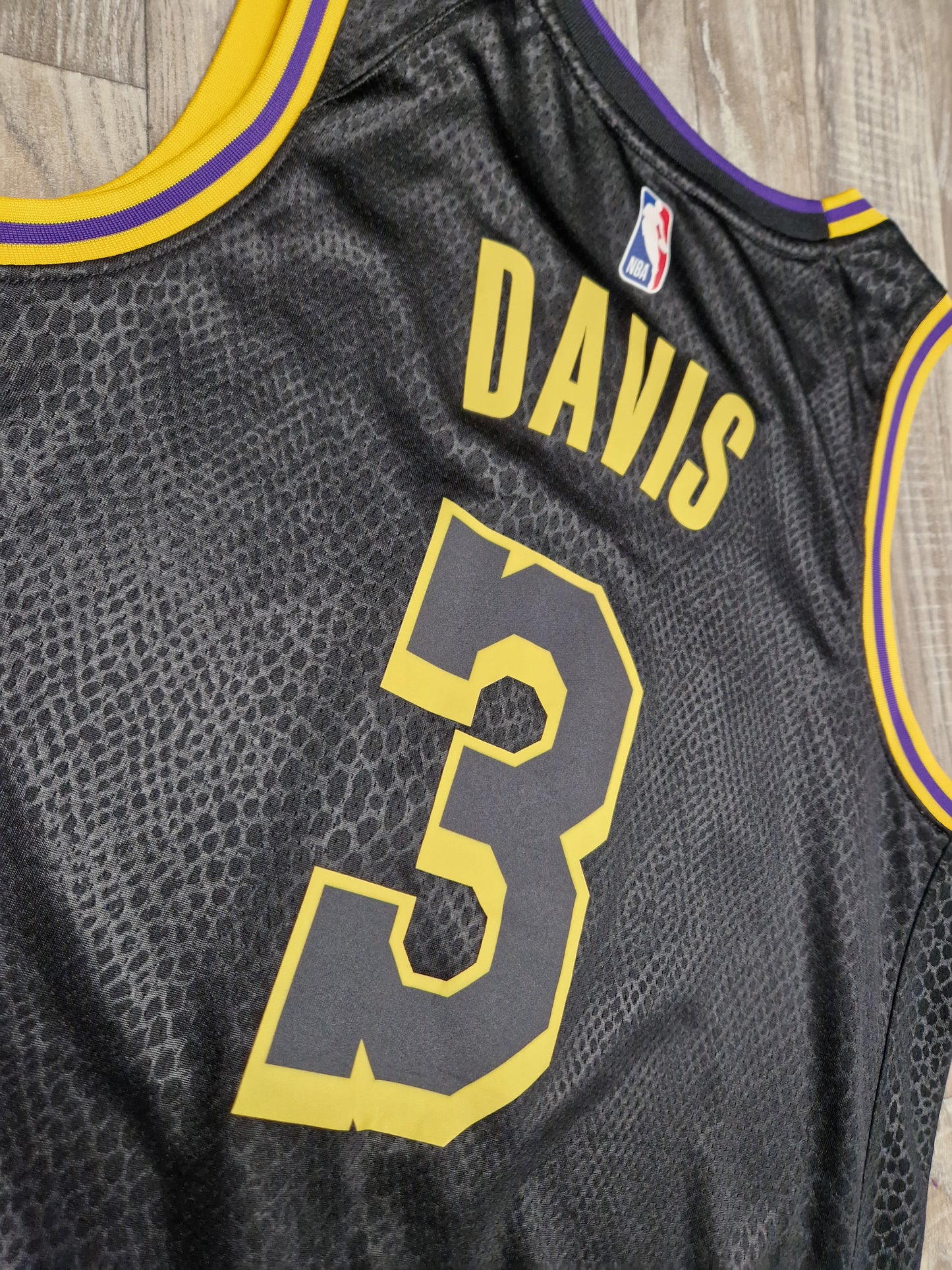 Anthony Davis Los Angeles Lakers Jersey Size Large