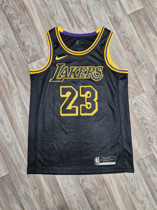 Lebron james jersey uk best sale