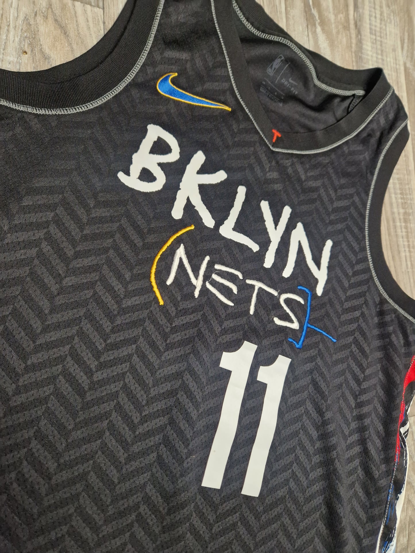 Kyrie Irving Brooklyn Nets Jersey Size Large