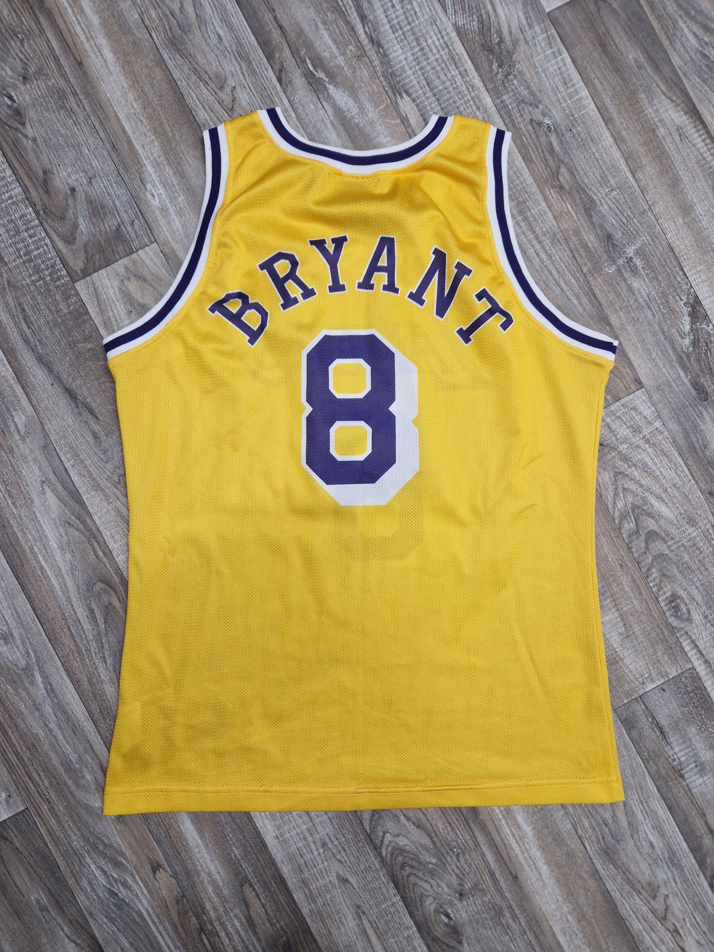 Kobe Bryant Los Angeles Lakers Jersey Size Medium