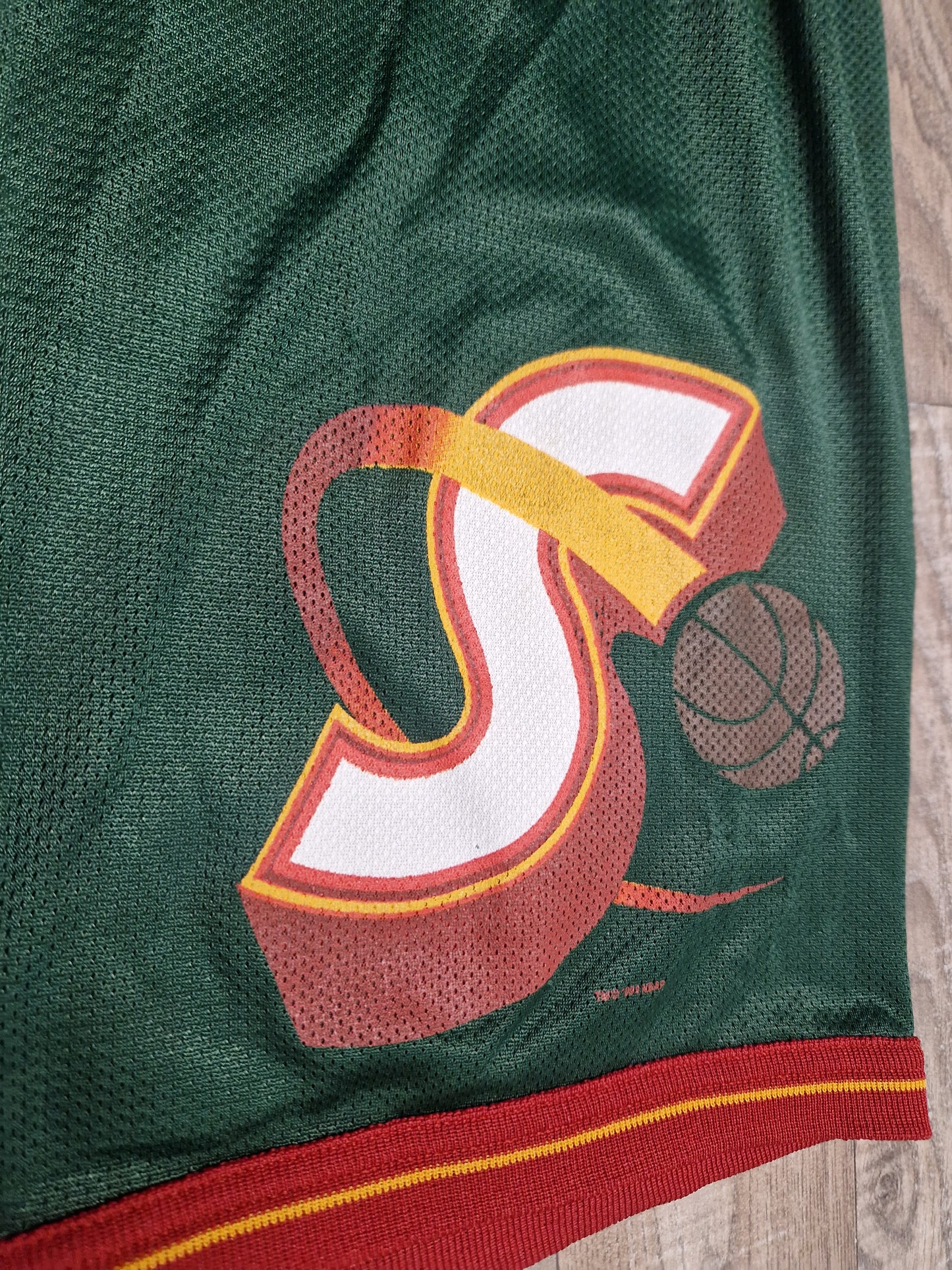 Seattle Supersonics Shorts Size Medium