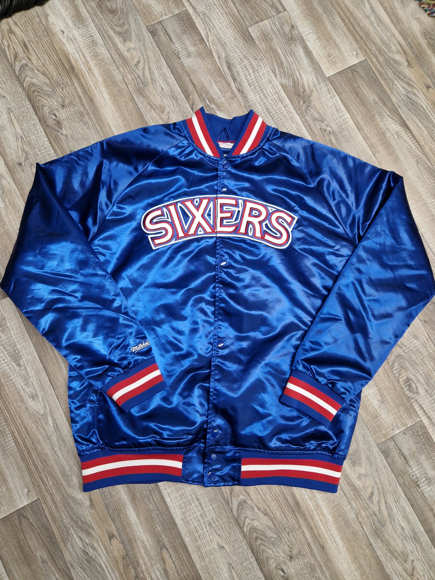 Philadelphia 76ers Jacket Size Large