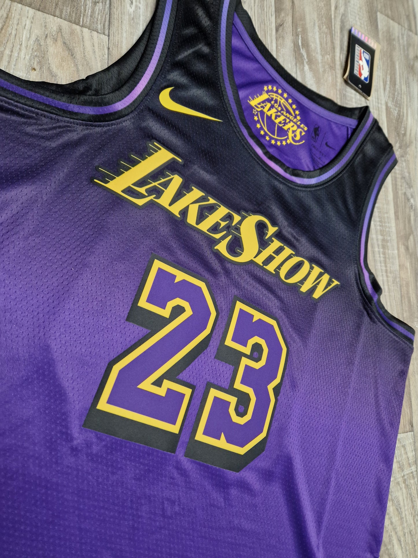 LeBron James Los Angeles Lakers Jersey Size Large