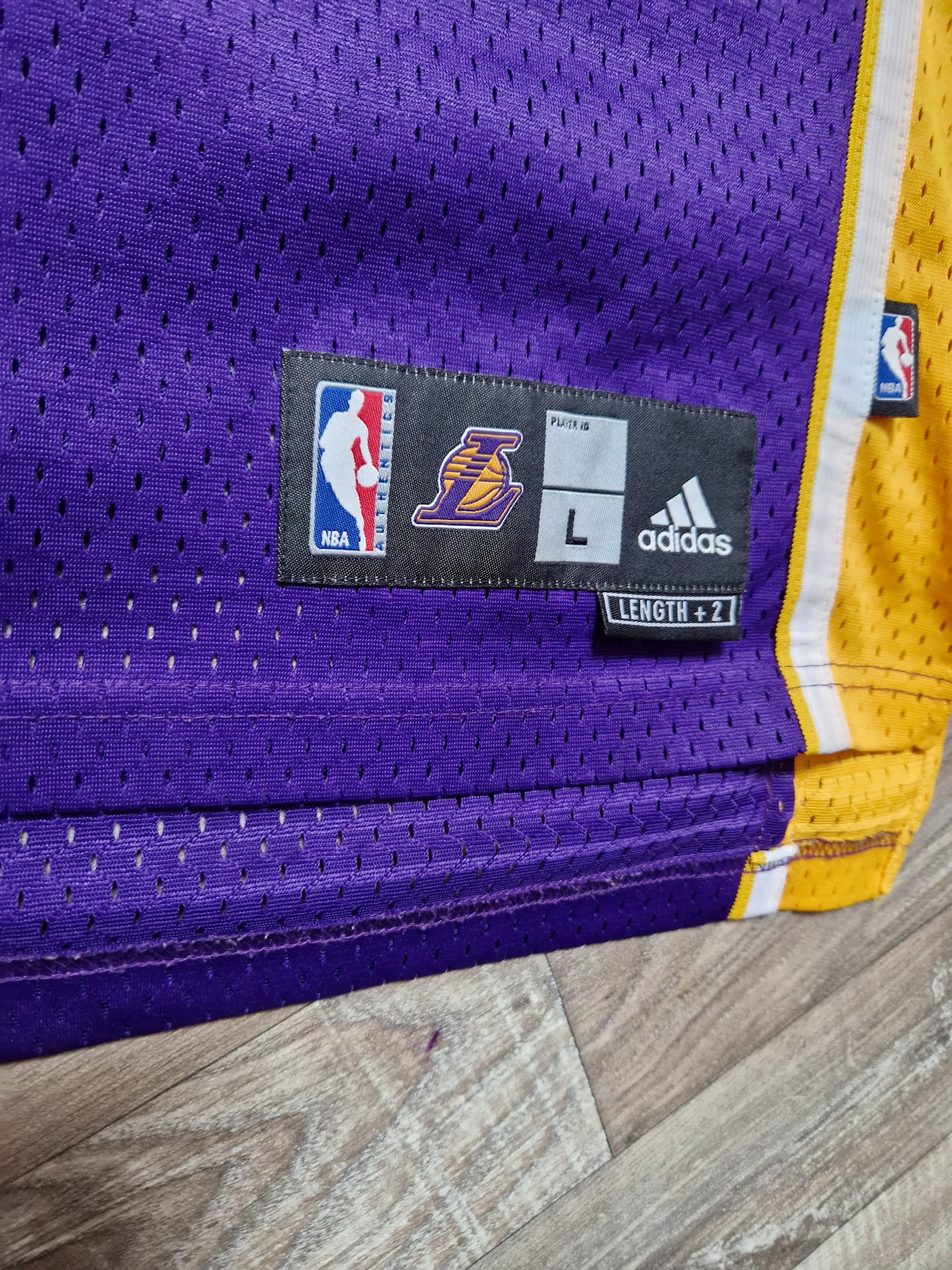 Kobe Bryant Los Angeles Lakers Jersey Size Large