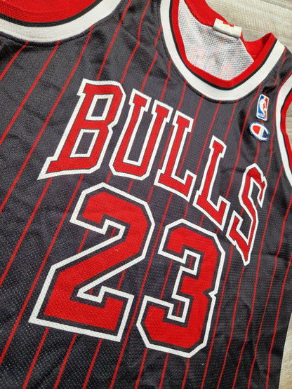 Michael Jordan Chicago Bulls Jersey Size Small