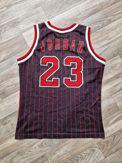 Michael Jordan Chicago Bulls Jersey Size Small