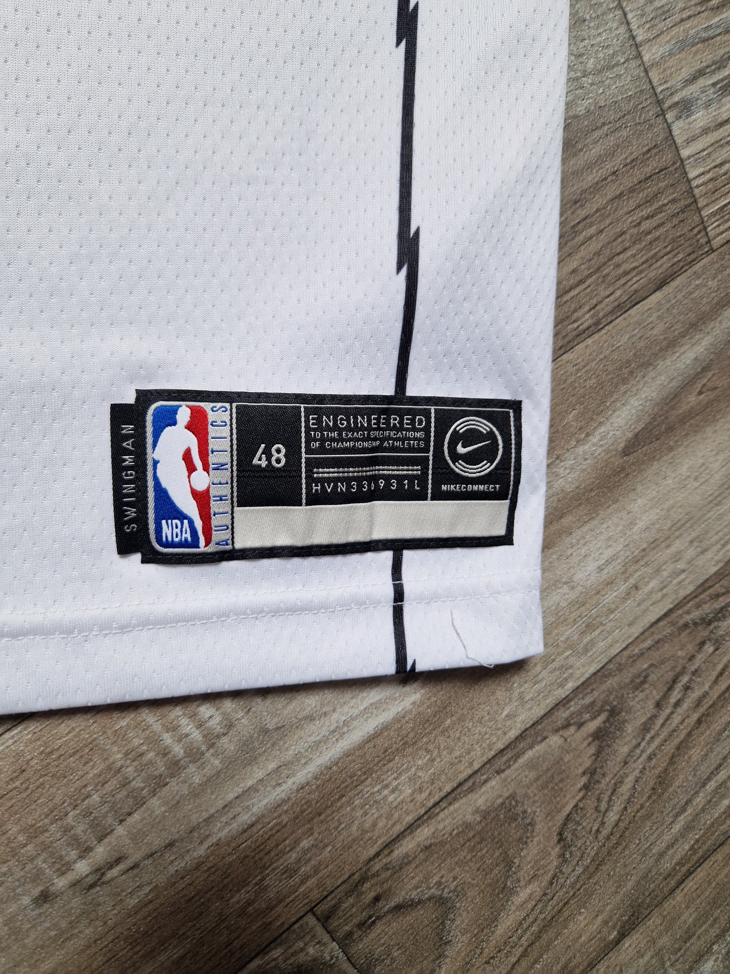 Kyle Lowry Toronto Raptors Jersey Size Large