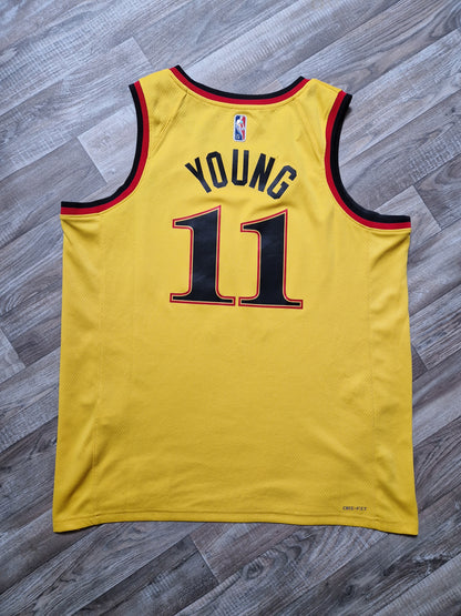 Trae Young Atlanta Hawks Jersey Size XL