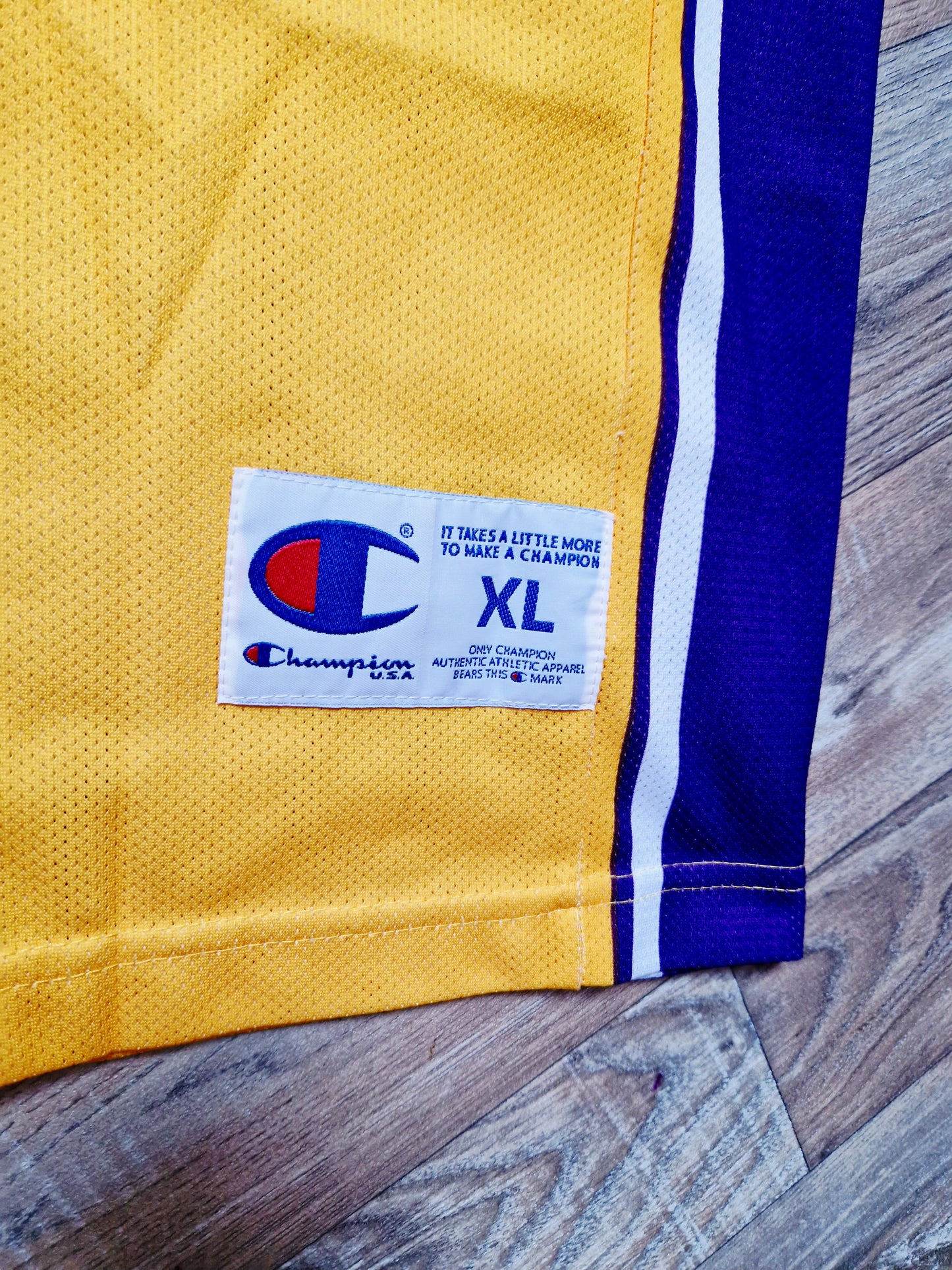 Kobe Bryant Los Angeles Lakers Jersey Size XL