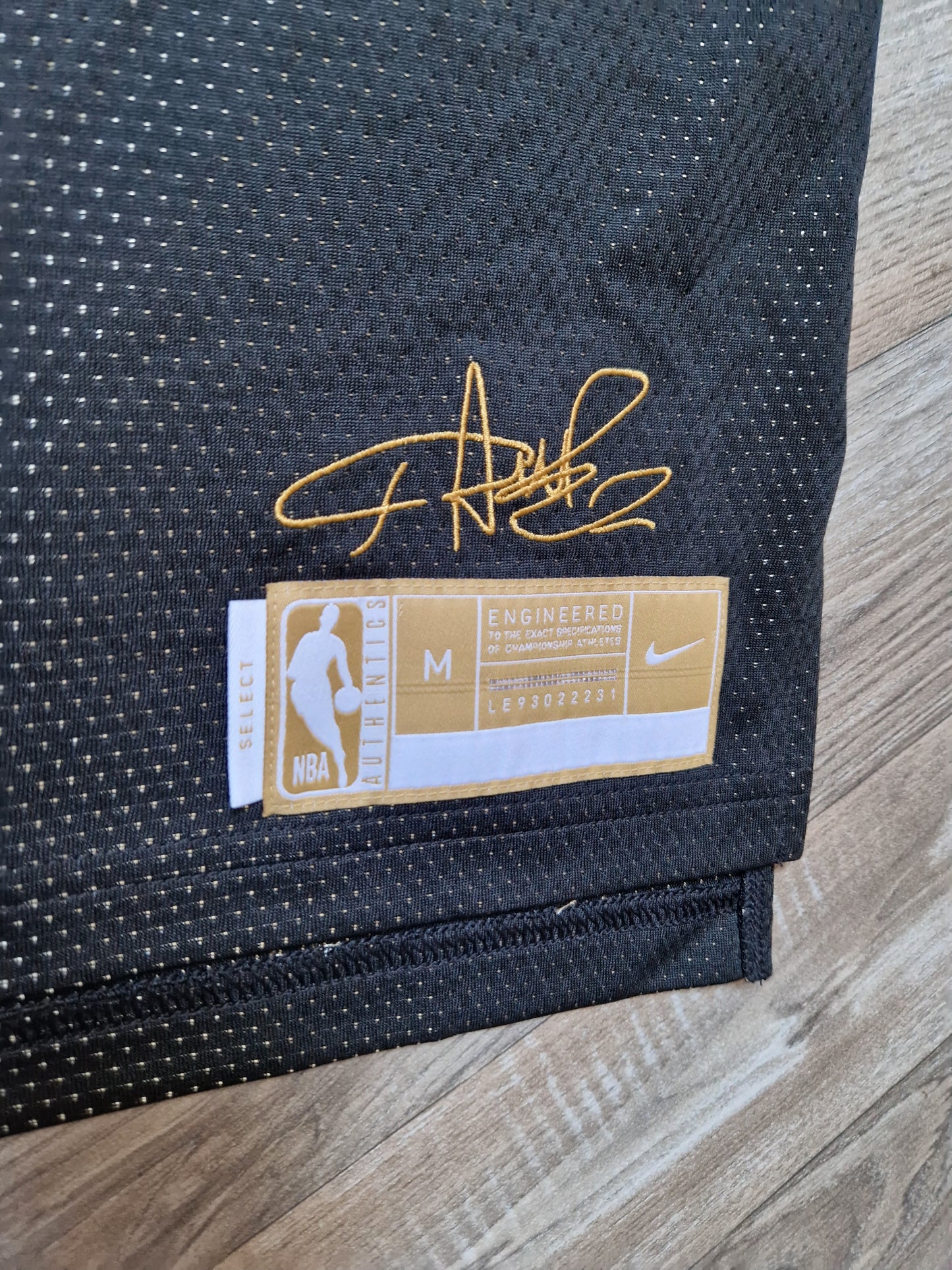Giannis Antetokounmpo Milwaukee Bucks Jersey Size Medium
