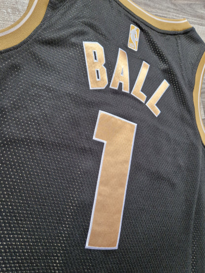 LaMelo Ball Charlotte Hornets Jersey Size Medium