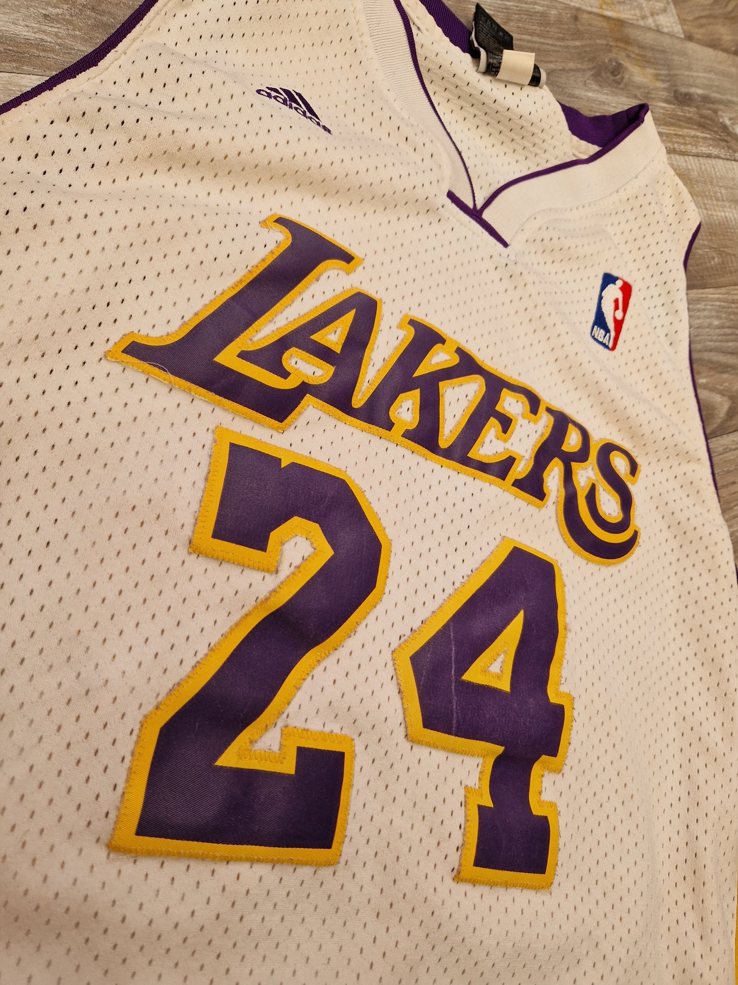 Kobe Bryant Los Angeles Lakers Jersey Size Large