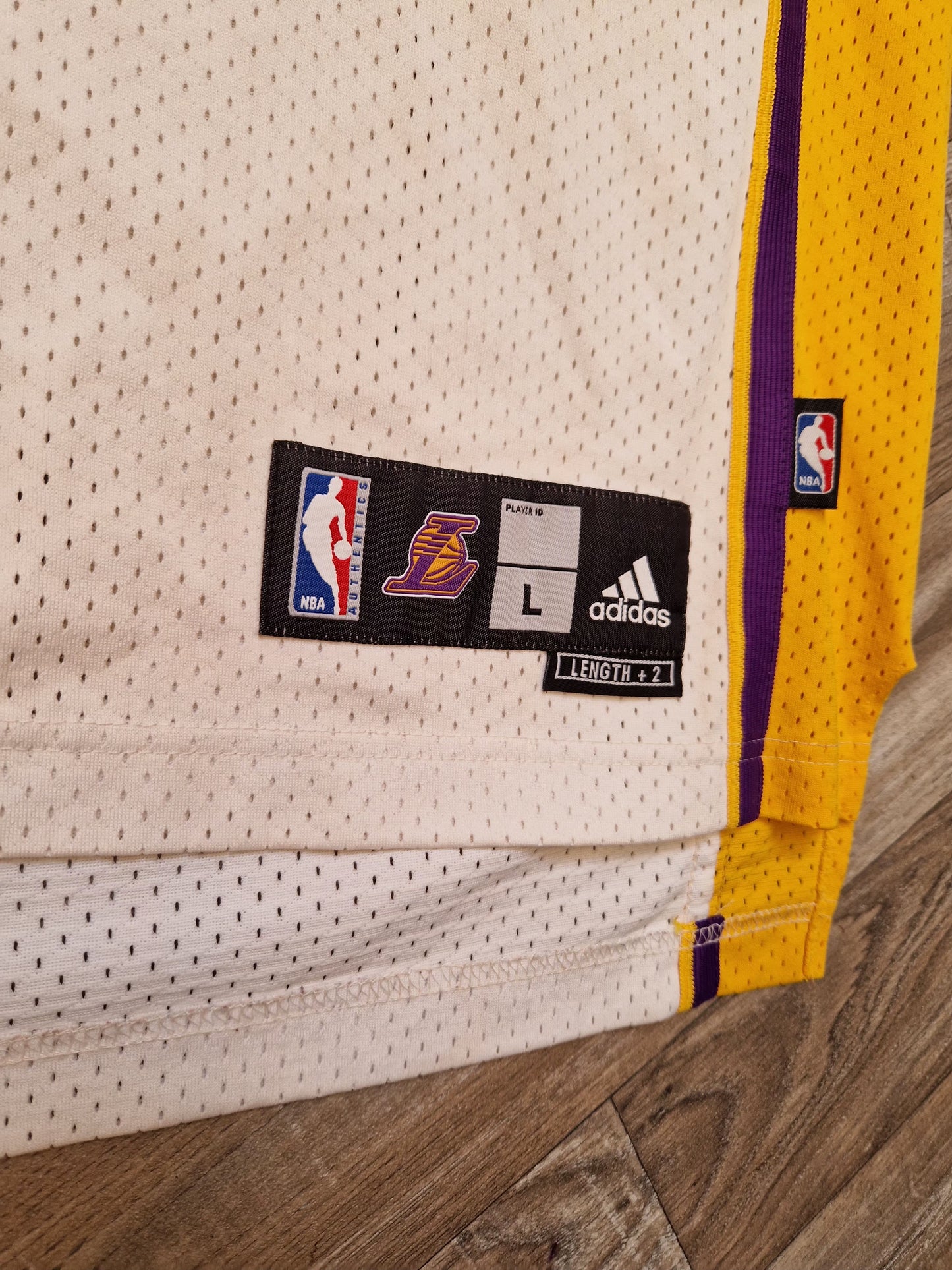 Kobe Bryant Los Angeles Lakers Jersey Size Large