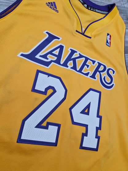 Kobe Bryant Los Angeles Lakers Jersey Size XL