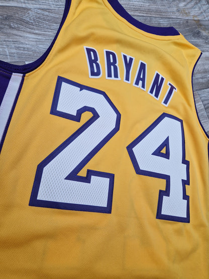 Kobe Bryant Los Angeles Lakers Jersey Size Small