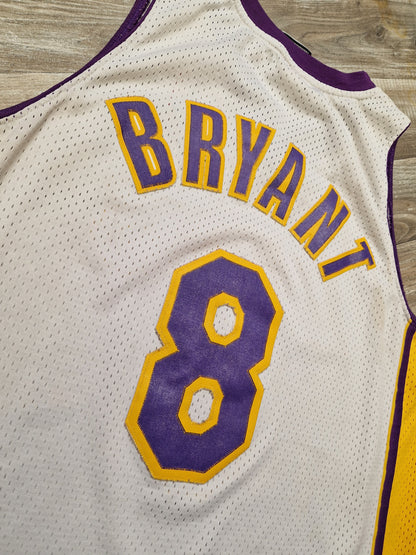 Kobe Bryant Los Angeles Lakers Jersey Size Large