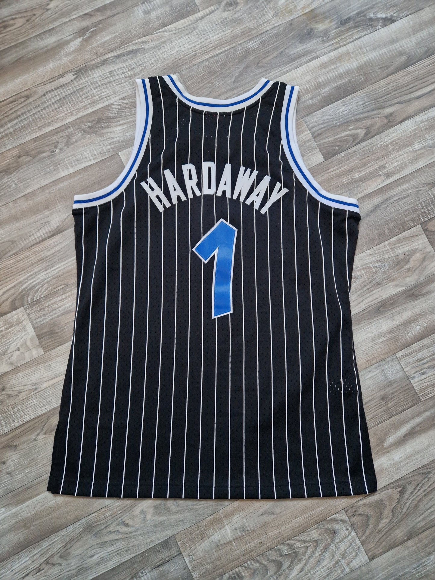 Penny Hardaway (First Generation) Orlando Magic Jersey Size Large