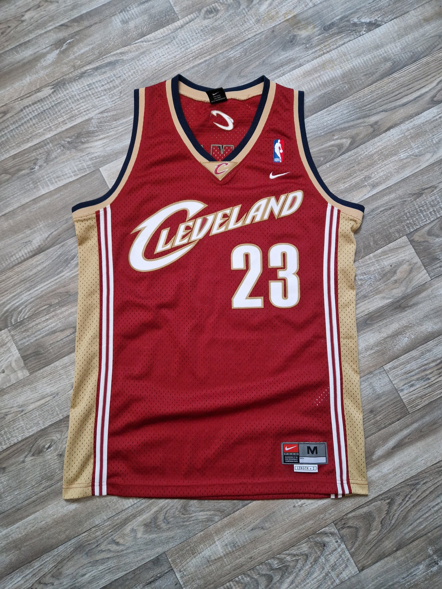 LeBron James Cleveland Cavaliers Jersey Size Medium