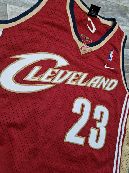 LeBron James Cleveland Cavaliers Jersey Size Medium