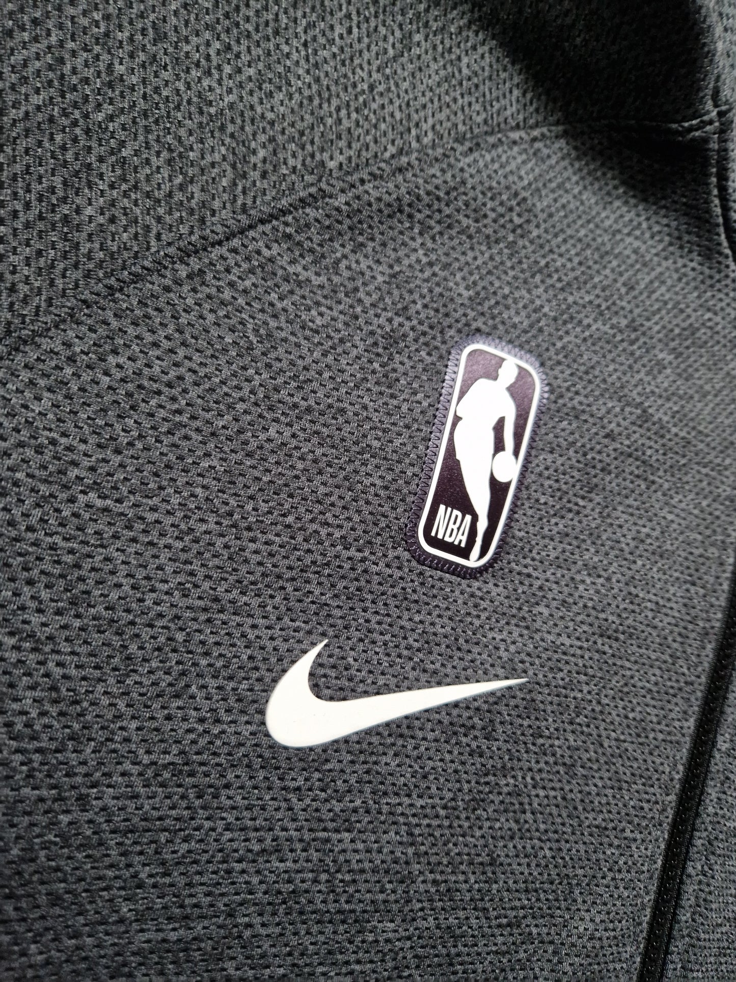 Philadelphia 76ers Warm Up Jacket Size Medium