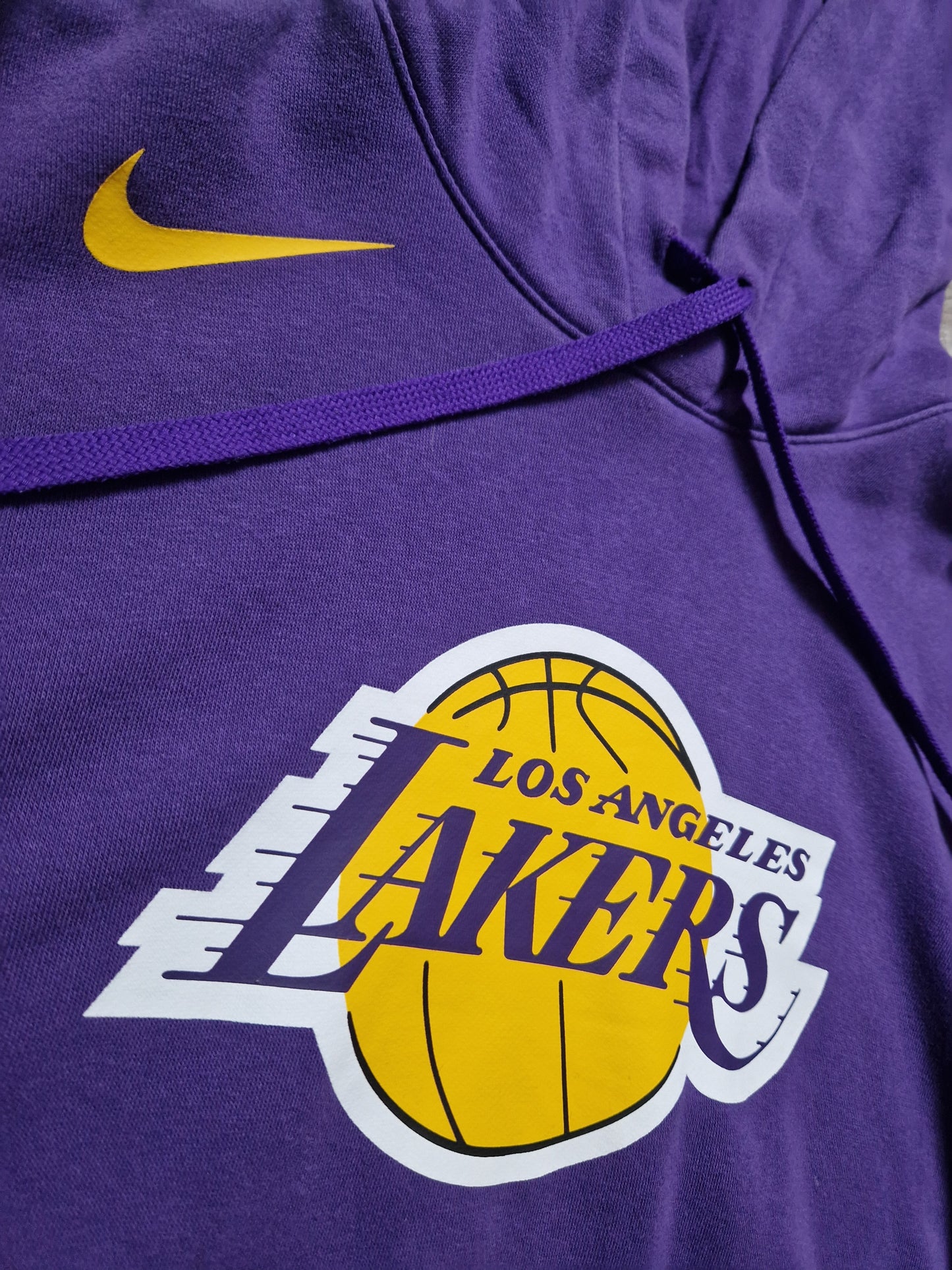 Los Angeles Lakers Hoodie Size Medium