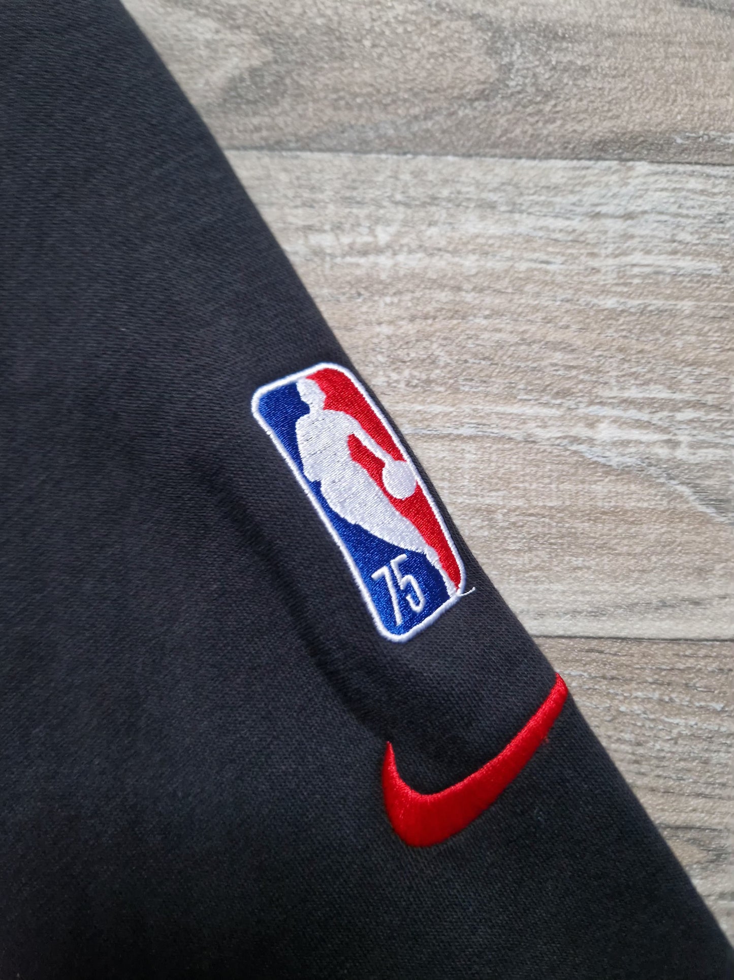 Chicago Bulls 75th Anniversary Sweater Size Large