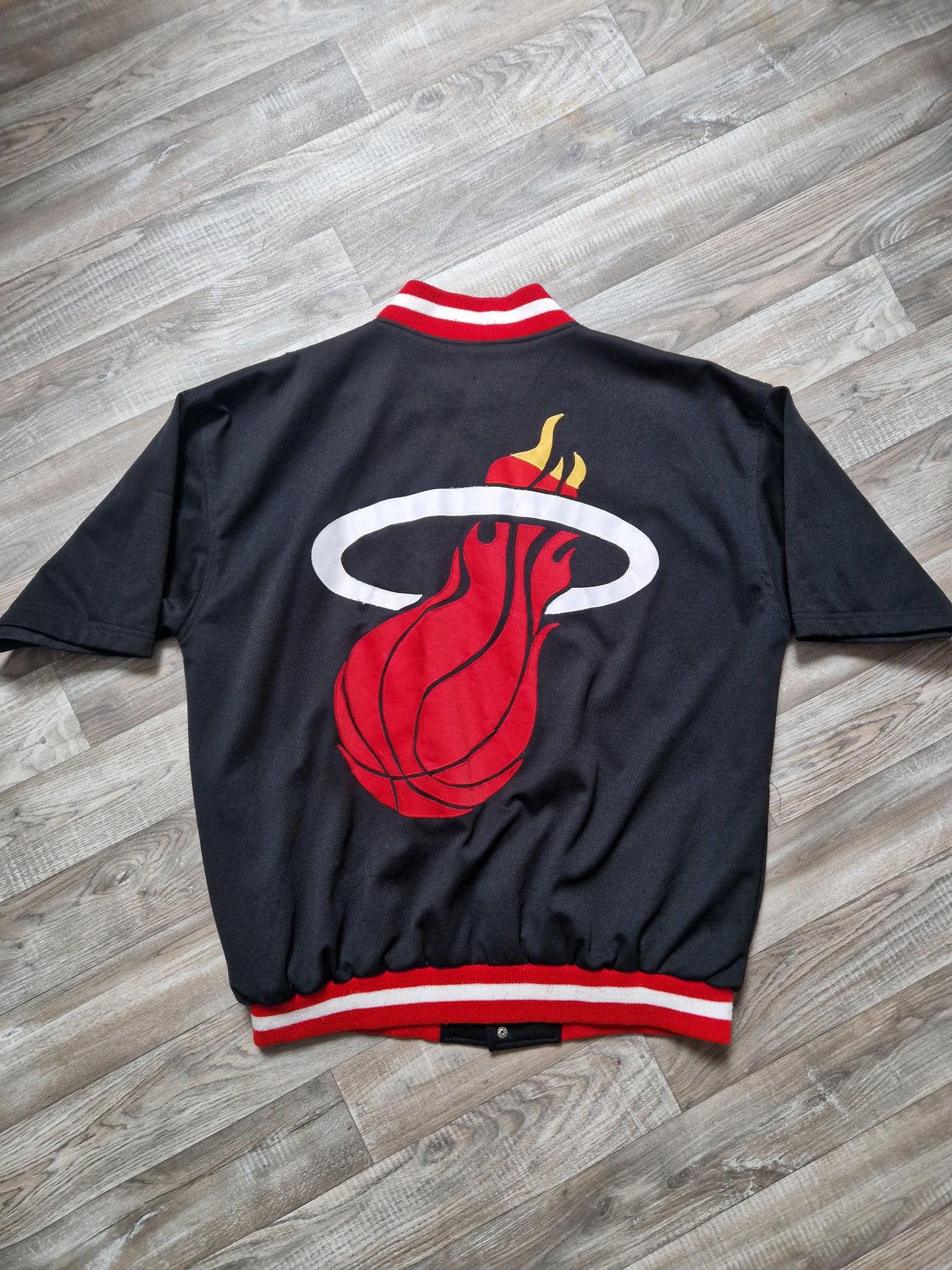 Miami Heat Warm Up Size XL