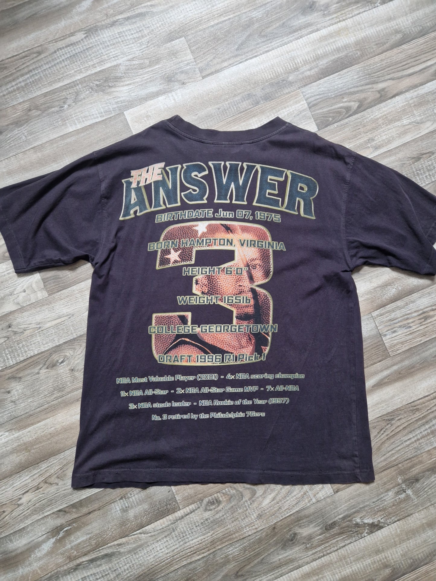 Allen Iverson T-Shirt Size Large