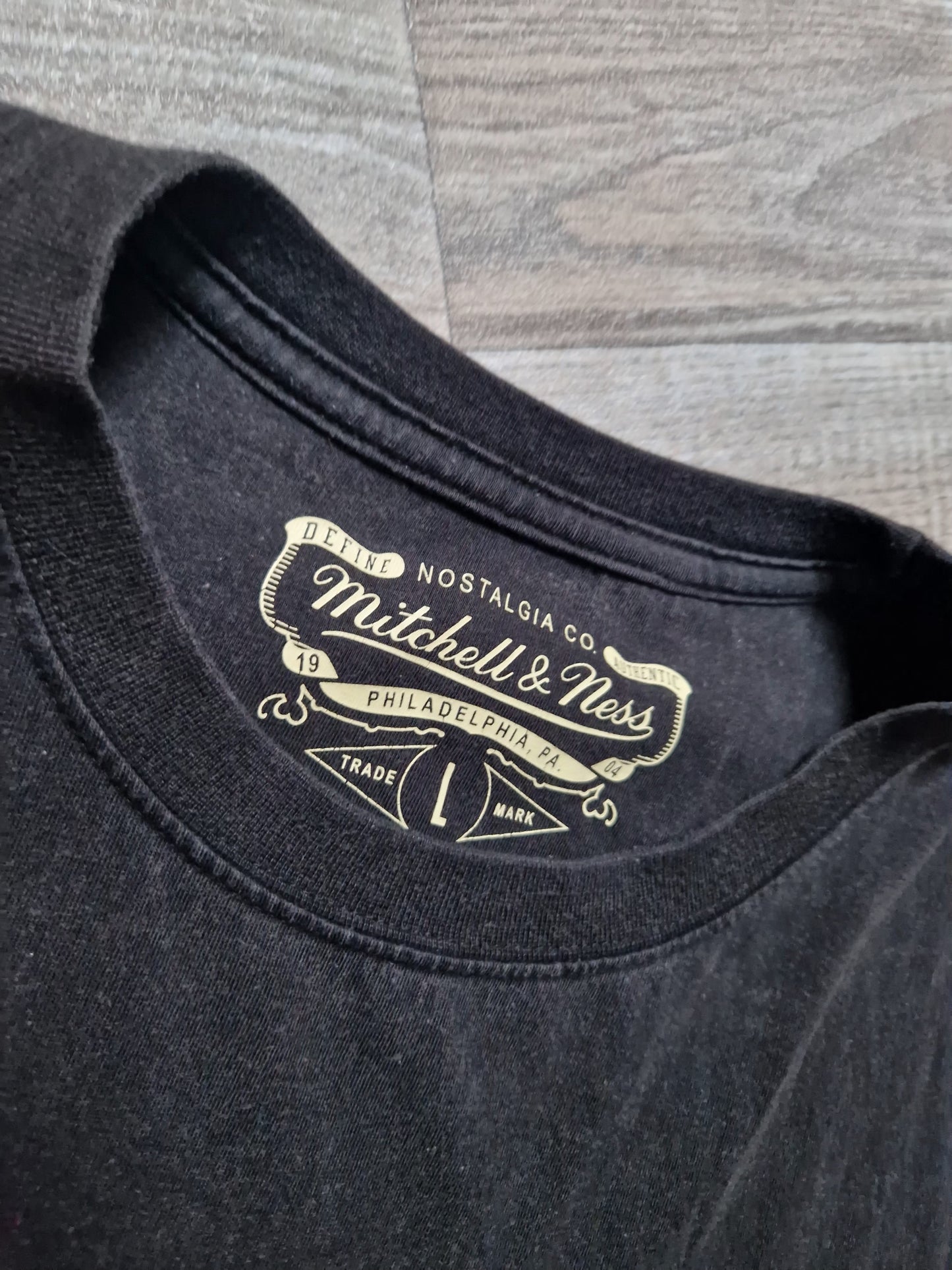 Houston Rockets T-Shirt Size Large